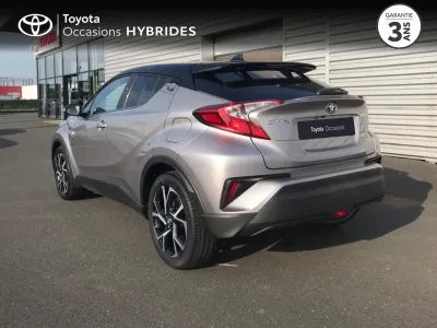 TOYOTA C-HR 122h Design 2WD E-CVT RC18 occasion 2019 - Photo 2