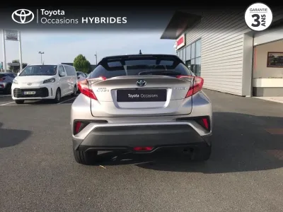 TOYOTA C-HR 122h Design 2WD E-CVT RC18 occasion 2019 - Photo 4