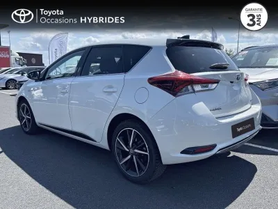 TOYOTA Auris HSD 136h Collection RC18 occasion 2018 - Photo 2