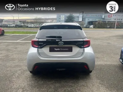 TOYOTA Yaris 116h Iconic 5p MY21 occasion 2021 - Photo 4