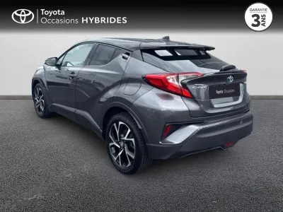 TOYOTA C-HR 122h Design 2WD E-CVT RC18 occasion 2019 - Photo 2