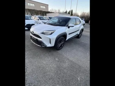 TOYOTA Yaris Cross 116h Trail AWD-i MY21 occasion 2022 - Photo 1