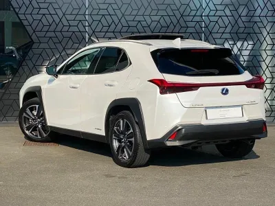 LEXUS UX 250h 2WD Executive MY21 occasion 2021 - Photo 3