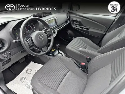 TOYOTA Yaris 100h Collection 5p occasion 2018 - Photo 3