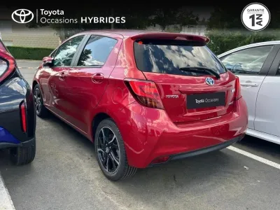 TOYOTA Yaris HSD 100h Design 5p occasion 2016 - Photo 2