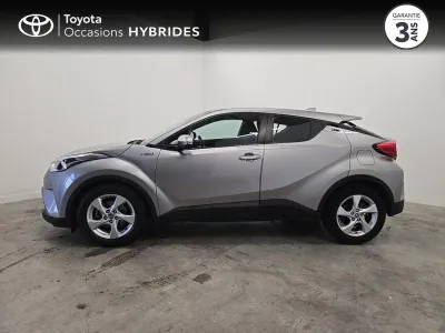 TOYOTA C-HR 122h Dynamic 2WD E-CVT occasion 2017 - Photo 3