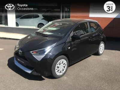 TOYOTA Aygo 1.0 VVT-i 69ch x-play 5p occasion 2019 - Photo 1