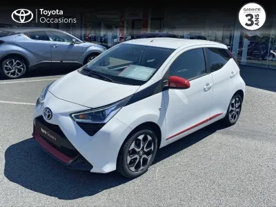 TOYOTA Aygo 1.0 VVT-i 72ch x-play x-app 5p MC18 occasion 2019 - Photo 1