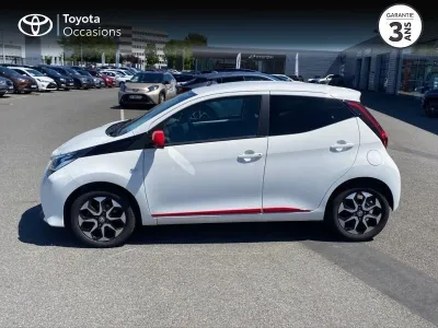TOYOTA Aygo 1.0 VVT-i 72ch x-play x-app 5p MC18 occasion 2019 - Photo 3