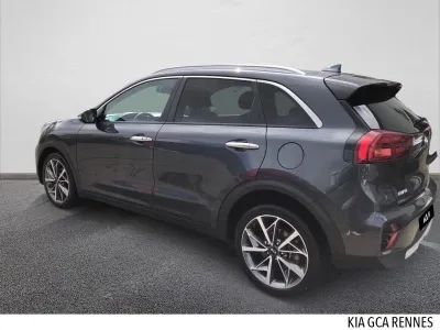 KIA Niro 1.6 GDi 105ch ISG + électrique 43.5ch Premium DCT6 occasion 2021 - Photo 2