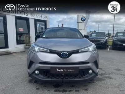 TOYOTA C-HR 122h Design 2WD E-CVT RC18 occasion 2019 - Photo 4