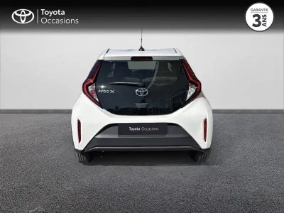 TOYOTA Aygo X 1.0 VVT-i 72ch Dynamic occasion 2022 - Photo 4