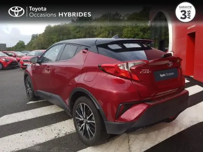 TOYOTA C-HR 122h Distinctive 2WD E-CVT RC18 occasion 2017 - Photo 2