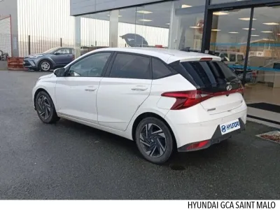 HYUNDAI i20 1.2 84ch Intuitive occasion 2022 - Photo 2