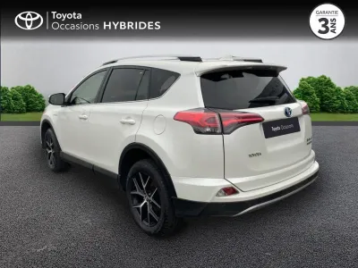 TOYOTA RAV4 197 Hybride Design 2WD CVT occasion 2016 - Photo 2