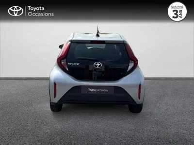 TOYOTA Aygo X 1.0 VVT-i 72ch Dynamic occasion 2022 - Photo 4