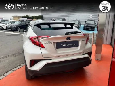 TOYOTA C-HR 122h Graphic 2WD E-CVT occasion 2017 - Photo 4