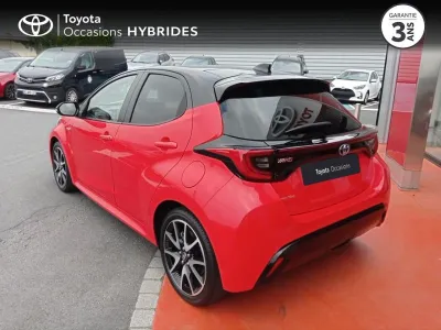 TOYOTA Yaris 116h Première 5p occasion 2021 - Photo 2