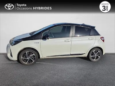 TOYOTA Yaris 100h Collection 5p RC19 occasion 2019 - Photo 3