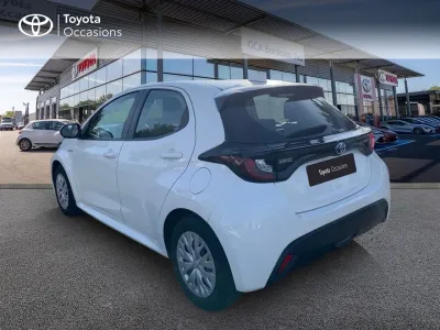 TOYOTA Yaris 116h Dynamic Business 5p + Programme Beyond Zero Academy MY21 occasion 2020 - Photo 2