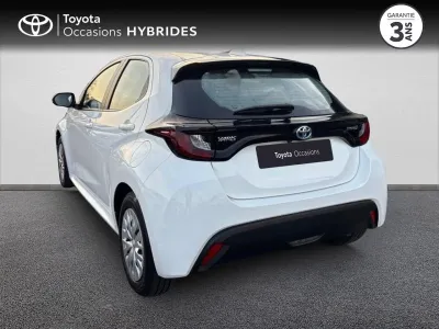 TOYOTA Yaris 116h Dynamic 5p MY22 occasion 2022 - Photo 2