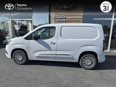 TOYOTA PROACE CITY Medium 100 D-4D Business Look PL RC23 occasion 2023 - Photo 3