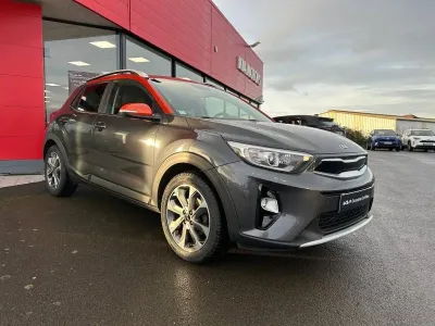 KIA Stonic 1.0 T-GDi 100ch ISG Design Euro6d-T occasion 2020 - Photo 3