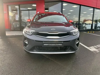 KIA Stonic 1.0 T-GDi 100ch ISG Design Euro6d-T occasion 2020 - Photo 2