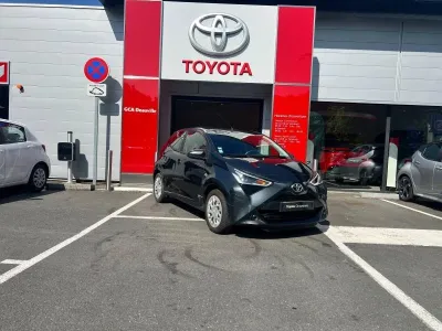 TOYOTA Aygo 1.0 VVT-i 72ch x-play 5P MY19 occasion 2020 - Photo 3