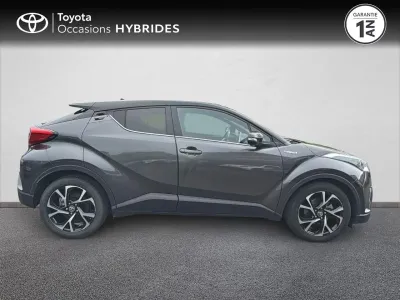 TOYOTA C-HR 122h Design 2WD E-CVT RC18 occasion 2019 - Photo 4