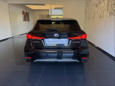 LEXUS CT 200h Séduction Euro6d-T occasion 2018 - Photo 1
