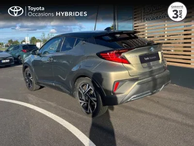 TOYOTA C-HR 184h Collection 2WD E-CVT MY22 occasion 2022 - Photo 2
