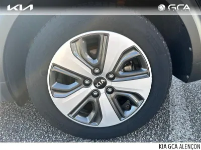 KIA Niro 1.6 GDi 105ch ISG + Plug-In 60.5ch Design DCT6 occasion 2017 - Photo 4