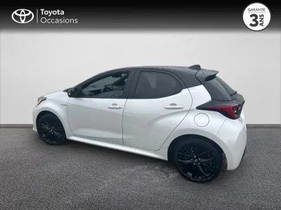 TOYOTA Yaris 116h Collection 5p occasion 2021 - Photo 2