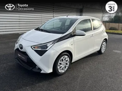 TOYOTA Aygo 1.0 VVT-i 72ch x-play 5p MY20 occasion 2020 - Photo 1