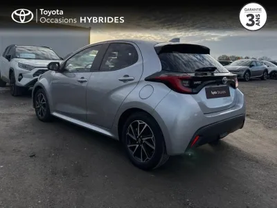 TOYOTA Yaris 116h Design 5p MY22 occasion 2022 - Photo 2