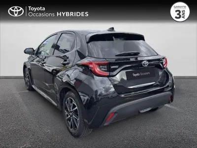 TOYOTA Yaris 116h Design 5p MY22 occasion 2022 - Photo 2