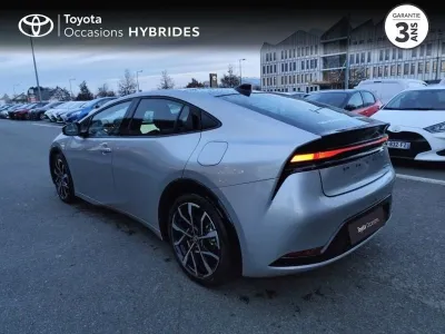 TOYOTA Prius Rechargeable 2.0 Hybride Rechargeable 223ch Design (sans toit panoramique) occasion 2024 - Photo 2