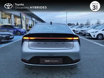 TOYOTA Prius Rechargeable 2.0 Hybride Rechargeable 223ch Design (sans toit panoramique) occasion 2024 - Photo 4