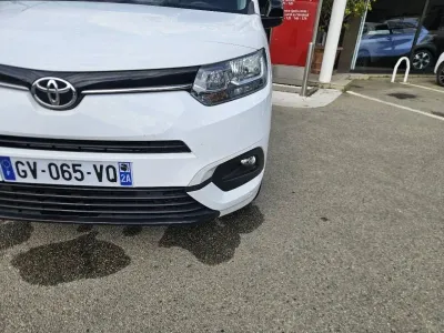 TOYOTA PROACE CITY Electric Medium 50 kWh Business MC23 occasion 2024 - Photo 2