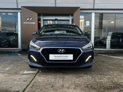 HYUNDAI i30 SW 1.6 CRDi 115ch Business DCT-7 occasion 2020 - Photo 2