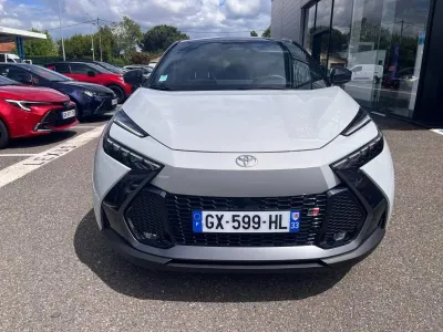 TOYOTA C-HR 2.0 200ch GR Sport Panoramique occasion 2024 - Photo 2
