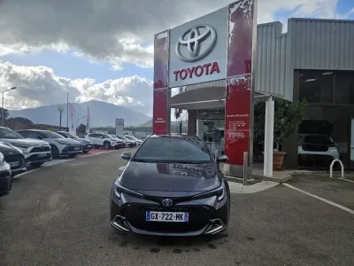 TOYOTA Corolla 1.8 140ch Design MY24 occasion 2024 - Photo 1