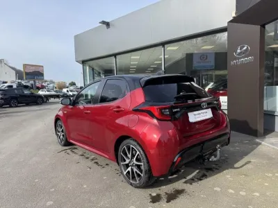 TOYOTA Yaris 116h Collection 5p MY22 occasion 2021 - Photo 3
