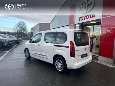 TOYOTA PROACE CITY Verso Medium 1.2 110 VVT-i Dynamic occasion 2022 - Photo 2