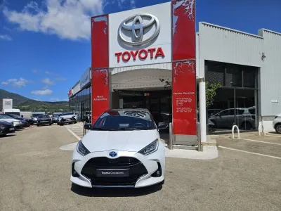 TOYOTA Yaris 116h Collection 5p occasion 2021 - Photo 1