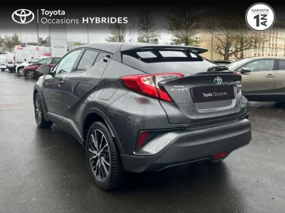 TOYOTA C-HR 122h Distinctive 2WD E-CVT occasion 2017 - Photo 2