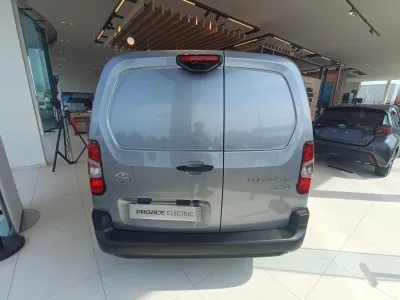 TOYOTA PROACE CITY Electric Medium 50 kWh Start MC24 occasion 2024 - Photo 4