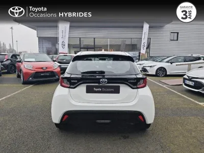TOYOTA Yaris 116h Dynamic 5p MY22 occasion 2023 - Photo 4