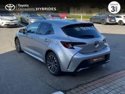 TOYOTA Corolla 1.8 140ch Design Confort occasion 2023 - Photo 2
